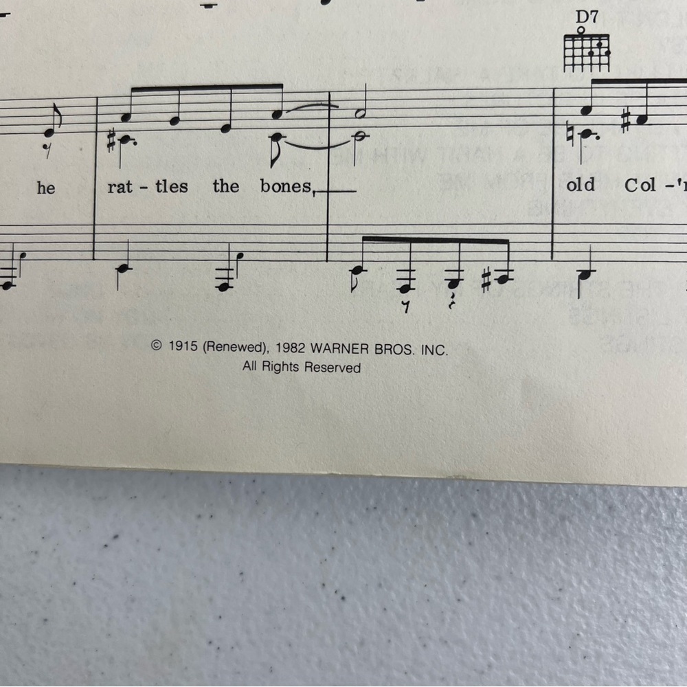 Family Songbook Vol 2 VTG 100 Songs To Play and Sing Piano Guitar Organ Music - Picture 7 of 11